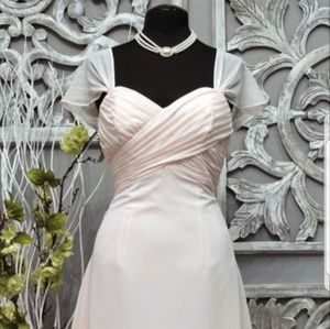 Bridesmaid/Cocktail Dress w/Sash - size 8 P Ivory